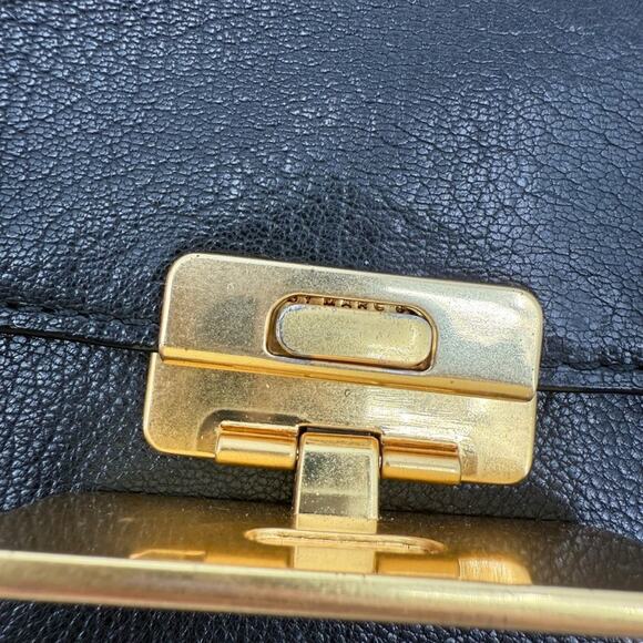 Marc By Marc Jacobs Black and Gold Pegg Medium Crossbody Bag Leather Chic - Picture 9 of 10